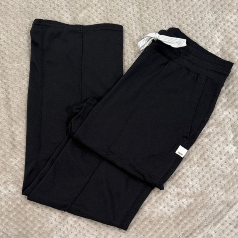 Vuori Black Women's Jogger Pants